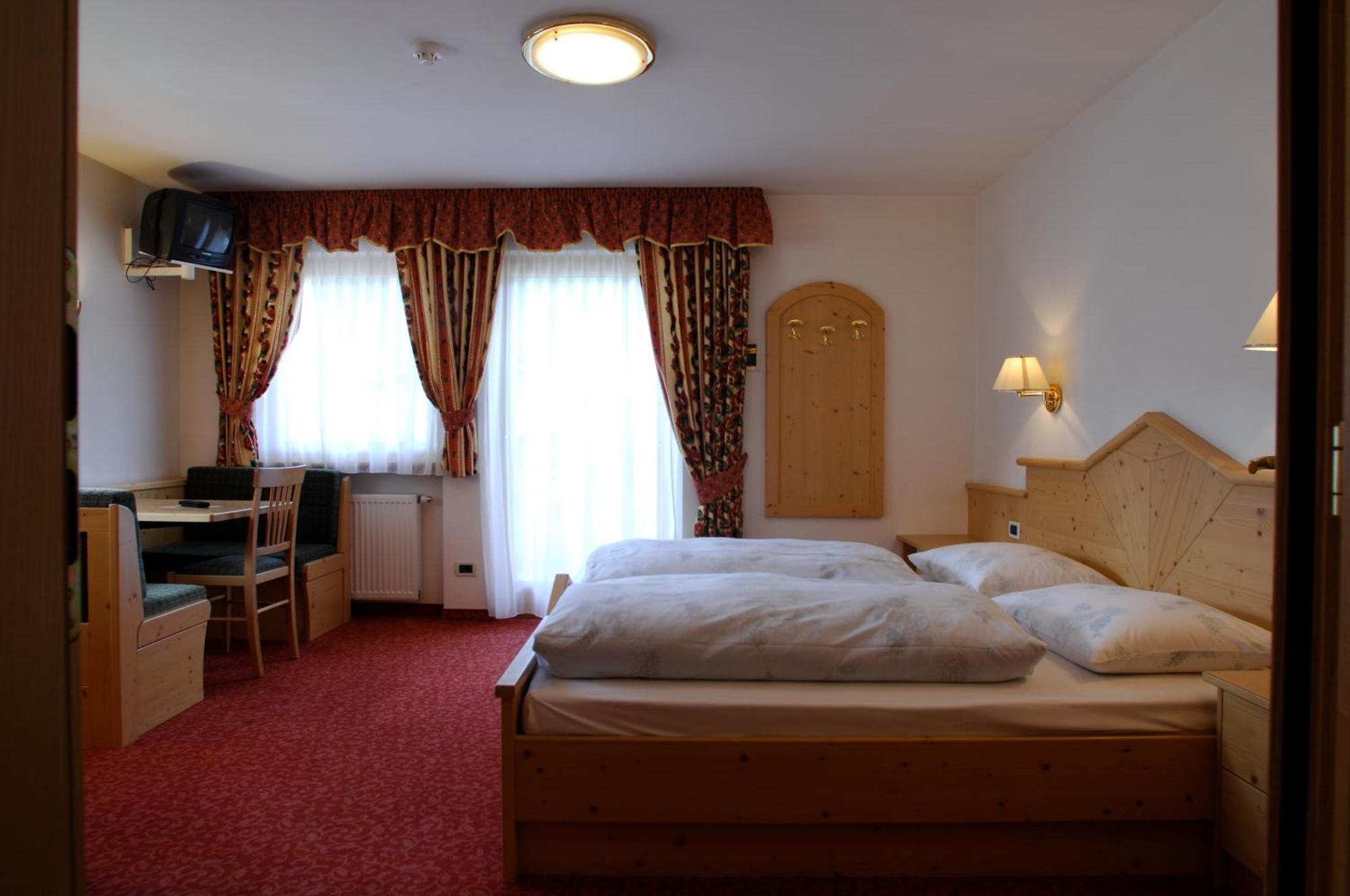 Hotel Falzares 산카시아노 외부 사진